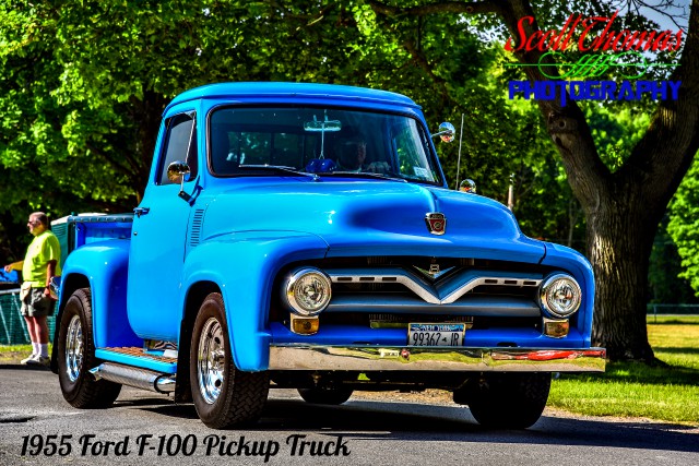 1955 Ford F-100 Pickup Truck